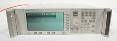 Agilent E4433B 4GHz ESG-D Series Signal Generator Options 1EM UN8 UN9 UND