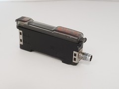 OMRON E3X-DA44V FIBER OPTIC AMPLIFIER 12-24VDC OV OUTPUT 4 PIN