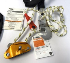 NEW! Petzl GRILLON 3M Adjustable Positioning Safety Lanyard w/Case L052AA