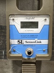 SENSORLINK AMPSTIK AC AMMETER 0-2000 AMP AUTO RANGING MODEL 8-006. Missing Cover
