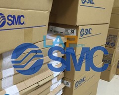 1PCS NEW for SMC Solenoid valve SY5320-4HD-01