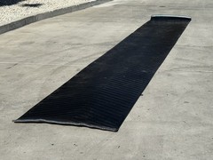32″ x 10′ Chevron Rubber Conveyor Belt | Heavy-Duty Replacement Belt – Sandbaggy