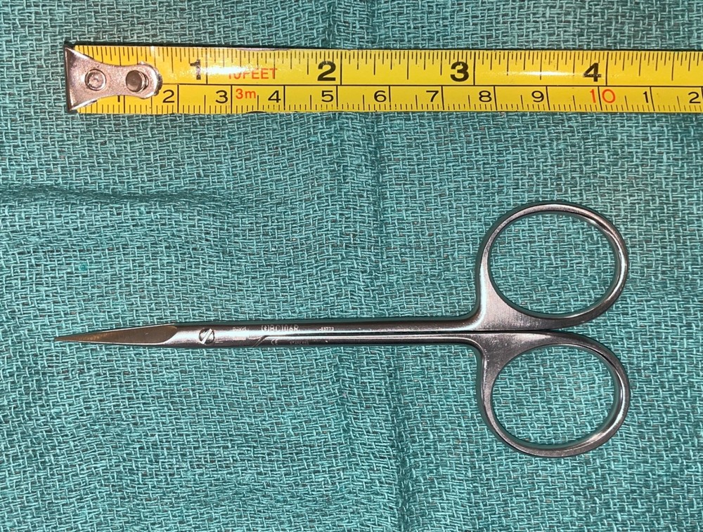 Aesculap BC106R Iris Delicate Pattern Straight Sharp / Sharp Scissors, 4-1/2″