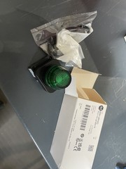 Allen Bradley 800H-QRH2G 30MM Pilot Light, Green – New, Open Box