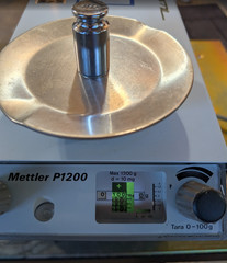METTLER P1200 ANALYTICAL BALANCING SCALE 110 VOLT, MAX LOAD 1200 G