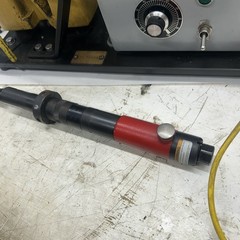 DTI 5000 Automatic Feed Screwdriver. Industrial Automatic Blow Feed Screw Gun.