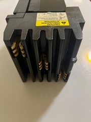 SQUARE D JDA36175 175A 3-PHASE 3-POLE 600V I-LINE POWERPACT J CIRCUIT BREAKER