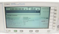 Agilent E4433B 4GHz ESG-D Series Signal Generator Options 1EM UN8 UN9 UND