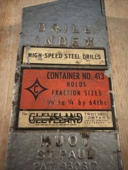 Vintage Cleveland High Speed Drill Index No 413 Metal box With 7 Bits Huot USA