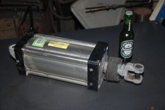 PARKER 4MA 05.00 BE4MAU13A 8.500 5 bore 8.5 stroke pneumatic cylinder INV=21120