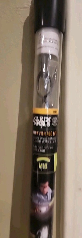 Klein Tools ~ 30′ Glow Fish Rod Set, Mid-Flex, Splinter Guard, 56431, USA🇺🇲