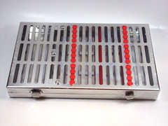 HU FRIEDY Signa-Stat 12 Instrument Red Cassette 6.5″ x 10.5″ x 1.25″ | IM8120