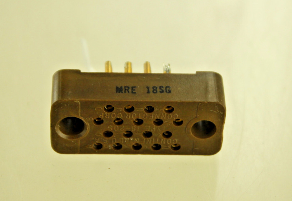 Winchester MRE18SG MIL Spec Electrical Receptacle Connector NOS