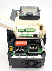 Schneider Electric Altivar 71 ATV71HU40N4 4KW – 5HP, 380-480V 3P