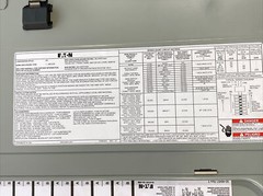 Eaton BRP30L200G Main Lug Panel BR 200A 240V 1Ph 3Wire 60Cir 30Sp NEMA 1 Plu New