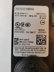 Siemens 3SE5 112-0BD02 International Limit Roller Switch Plunger