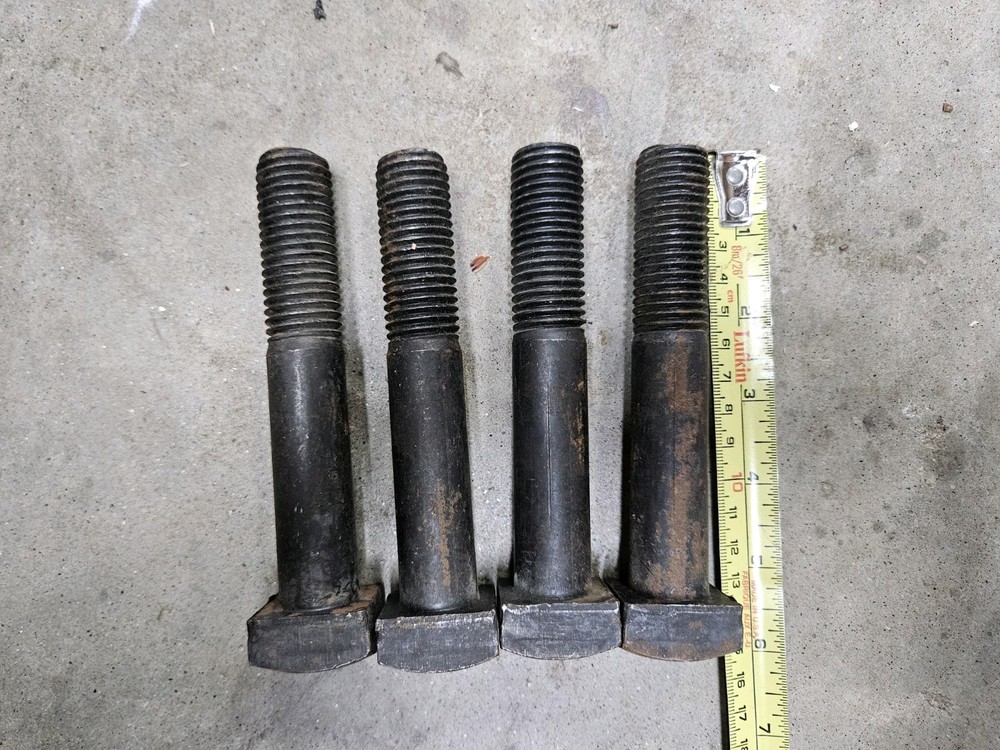 7/8″-9 X 5.25-inch Square Head Machine Bolt, Lot of 4