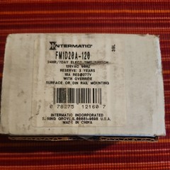 Intermatic FM1D20A-120 Electric Time Switch 24HR/7-Day 120V New in Factory Box