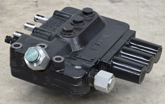 John Deere 4210, 4310, 4410 (Plus) Tractor Selective Valve Control LVA10901