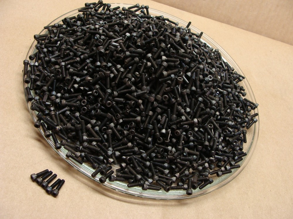 NEW 7 pounds (thousands) #6 – 32 x 1/2″ socket head cap screws 7/64 hex head