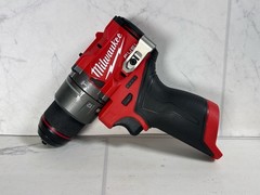 Milwaukee M12 12V 1/2″ Drill & 1/4″ Impact Driver Set w/ XC4.0 Batte (A1G009950)