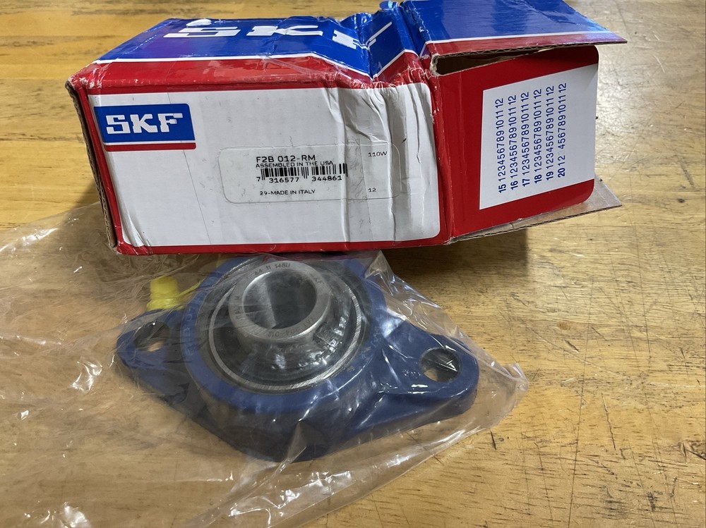 SKF Oval Flanged ball Bearing Unit F2B 012-RM. NOS