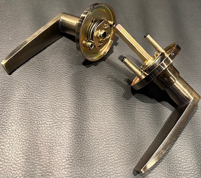 Cal-Royal LEN-30 US5 Grade 3 Passage Lever – Satin Brass Finish