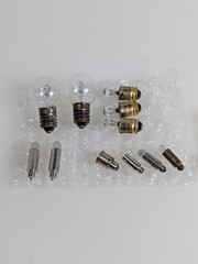 LOT OF 19 NEW VARIOUS SPECIALTY MINIATURE LIGHT BULBS MINI MEDICAL EQUIPMENT