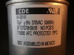 CDE motor start capacitor 70 uF 370 VAC Cornell Dublier SFT37S70H391B