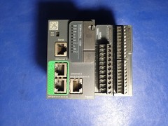 Schneider Electric Modicon TM251MESE + Modicon TM3DM8R + Modicon TM3DI16