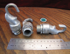 Appleton FHHM-75 Conduit Fixture Hanger Hooks 3/4″ IMC/Rigid Lot of (3) NEW