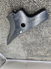 Unverferth 67948B Zone Builder Ripper Point, Black Fits 3/4″ Shank
