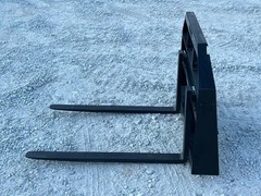42″ Long 2,200 Pound Pallet Forks Attachment Fits Kubota Toro Mini Skid Steer