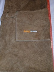 ARCPRO Split Leather Welding Apron with 6 Pockets Adjustable 23.5″W x 35″L-NEW