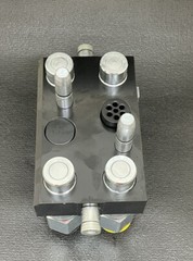 Faster P608 F Hydraulic Quick Connect Coupler John Deere AW36032