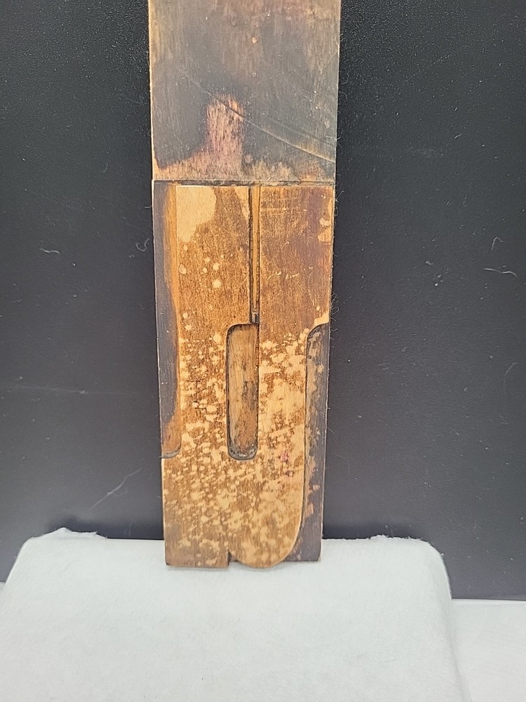 Vintage Letterpress WOOD LETTER U PRINT TYPE Printing Print 6″ Block Newspaper