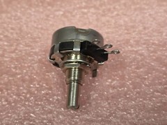 ‘1 PIECE’ – PN# RV4NAYSD201A -CLAROSTAT – RESISTOR, VARIABLE