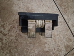 BoltSwitch PT324 PullOut 200A 3Pole 240V Included Fuses free Shipping