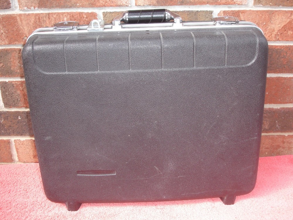 Platt Hard Travel Tool Case Servicemans Luggage With Tool Pallet Insert