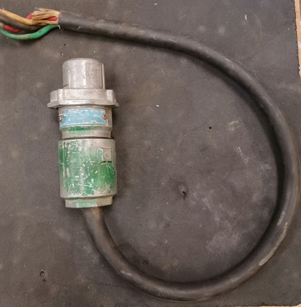 Crouse-Hinds APJ3485 Explosion Proof Male Plug w/Cord 30A 600V 3W 4P (L-64)