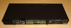APC NBRK0750 NETBOTZ Rack Monitor Schneider Electric NEW