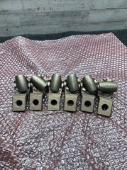 NOS Box of 6 Burndy NSB EA34 Lugs
