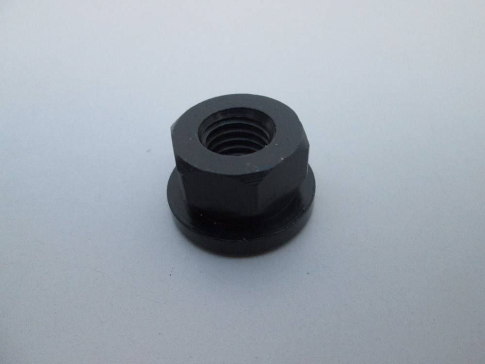 TE-CO 5/8-11 FLANGE NUT CASE HARDENED