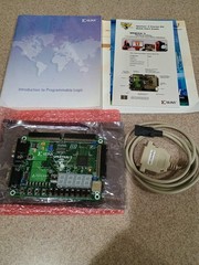 Xilinx Spartan 3 FPGA Starter Kit, Digilent XC3S200 FPGA Development Board