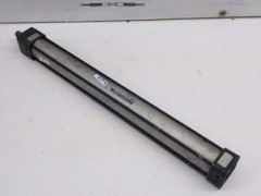 ARO Pneumatic Cylinder 1.5×17.000 250PSI 1.5″ Bore 17″ Stroke 0.63″Rod