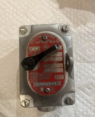 Appleton Electric Co. EDSC175 Factory Sealed Rotary On/Off Switch 20A 120/240V