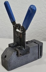 nVent Erico Cadweld Clamp Handle Clamp & Exothermic Mold CAVST1V