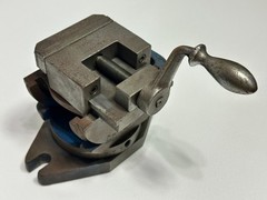 VR WESSON USA Compound Universal Milling Grinding Angle Vise, 3″ Jaws, 3 Axis