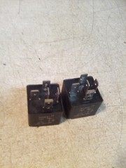 Tyco VF4-15F11-S01 12VDC 40/30A Relay