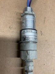 UNITED ELECTRIC Controls Company 10-C10 / 10C10 4 to 50 PSI #4021PT133